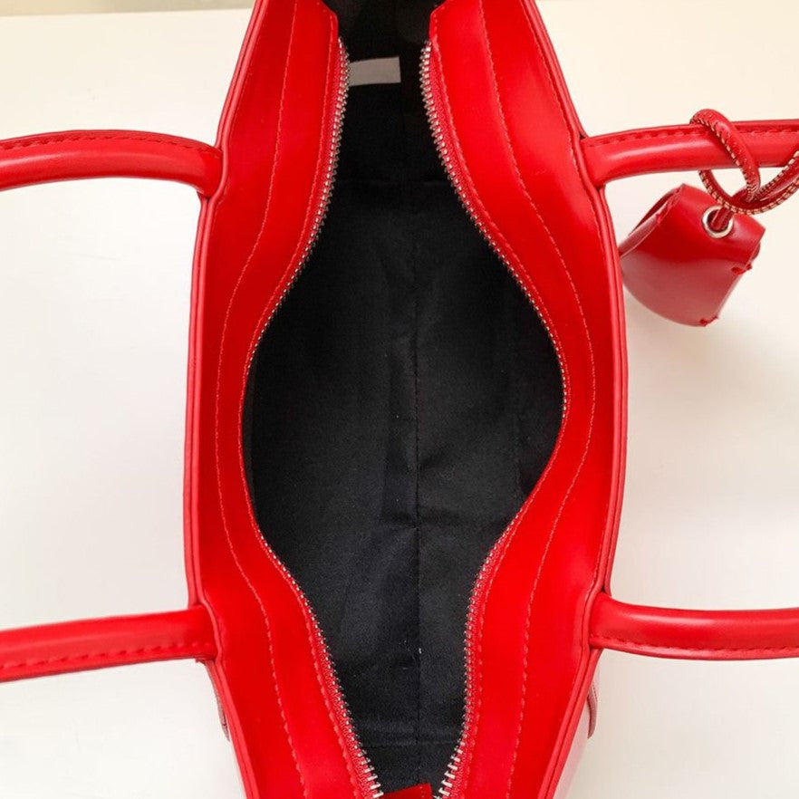 Celeste Minimal Shoulder Bag