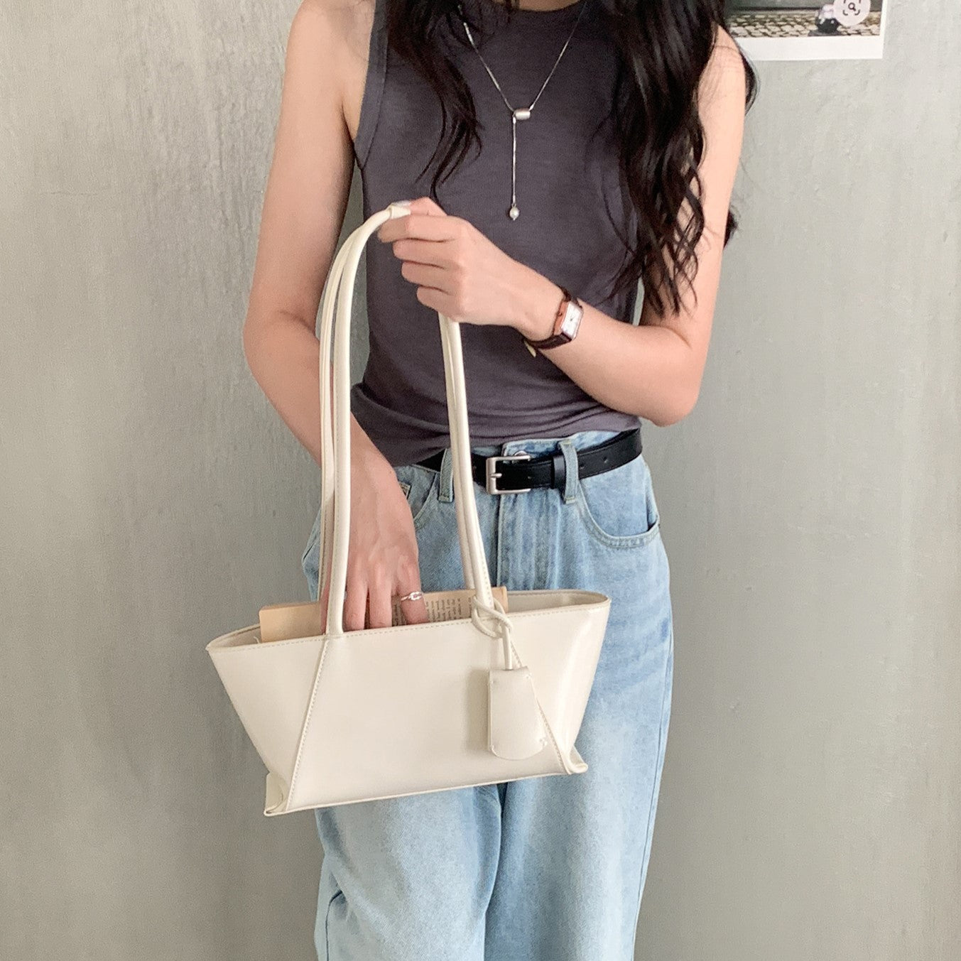 Celeste Minimal Shoulder Bag