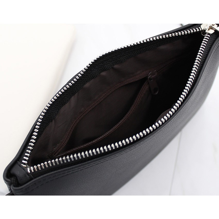 Avery Minimal Clutch Bag